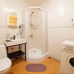 Zarina Villa